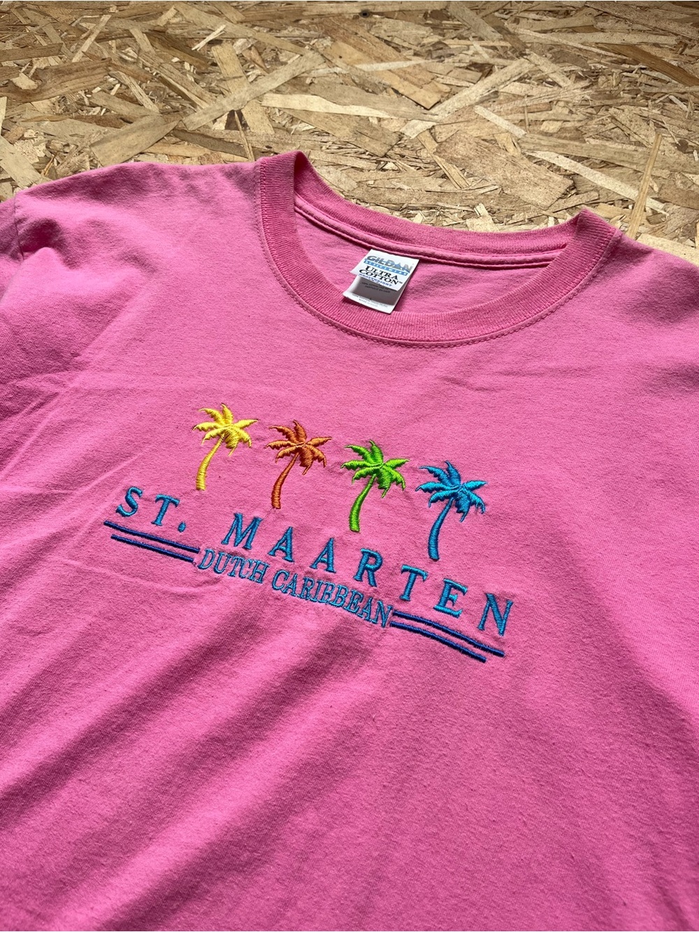 Gildan Vintage 90s Pink Short Sleeve Tee with Colorful Palm Embroidery